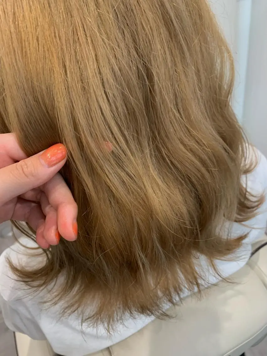 ミディアム カラー ヘアアレンジ ベージュカラー ブリーチ ミルクティーベージュ 浅草個室/髪質改善 🫧ちえ🫧のヘアスタイル