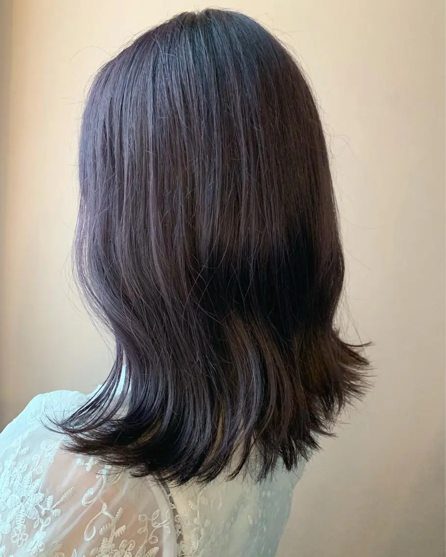 セミロング カラー ブリーチ ラベンダーカラー カット ヘアカラー トリートメント hubhair レイヤー/透明感のヘアスタイル