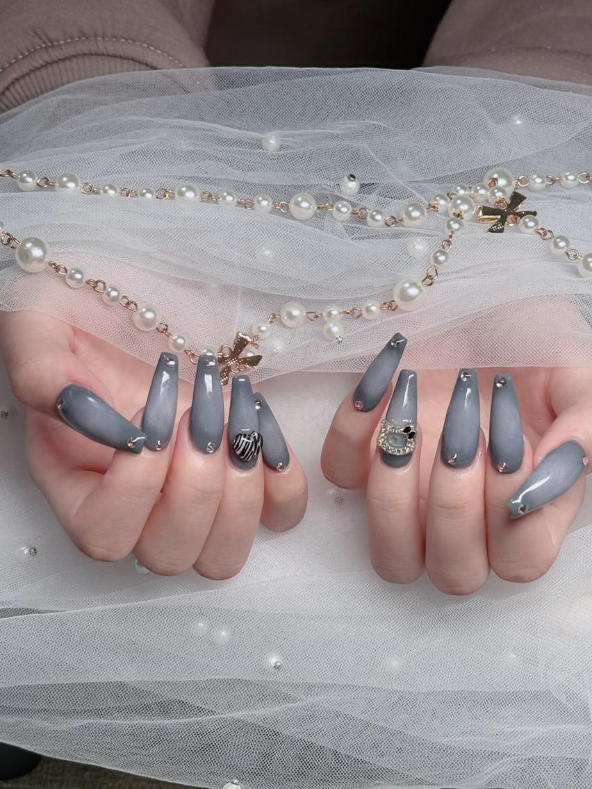 ネイル オーロラネイル チークネイル フットネイル ジェルネイル 韓国ネイル ハンドネイル Sakura h.babynailのネイルデザイン