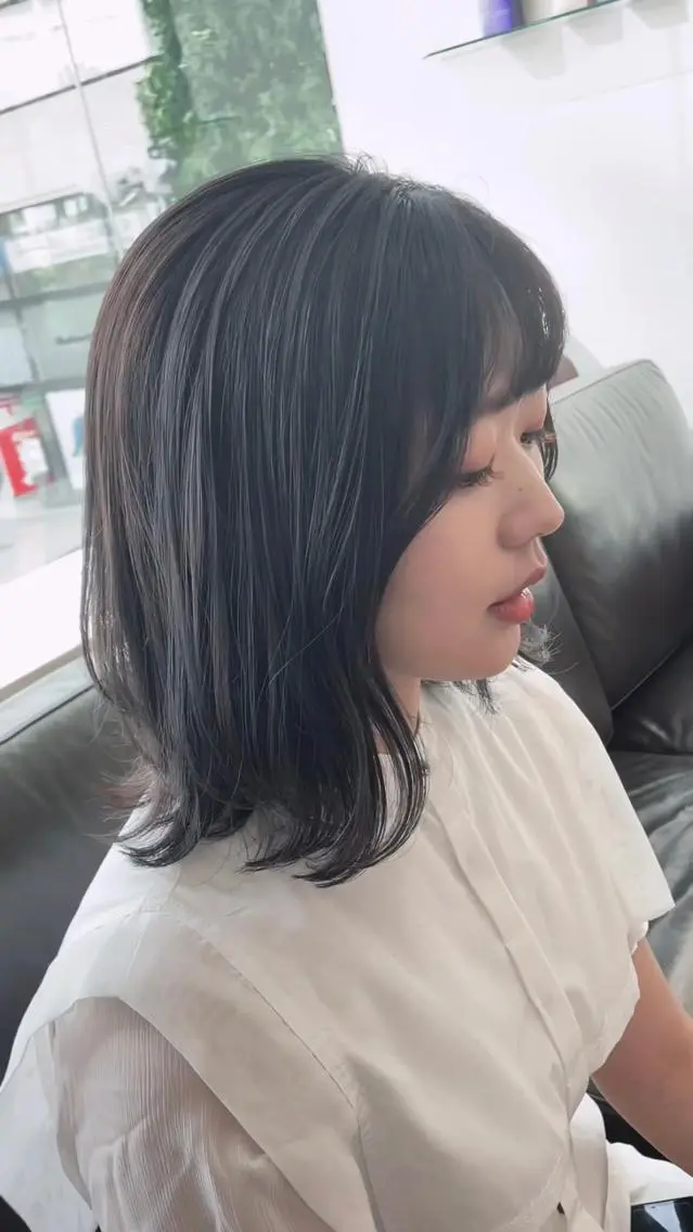 ミディアム カラー カット ヘアカラー トリートメント ブリーチなし/透明感 カラー🕊️坂入上総のヘアスタイル