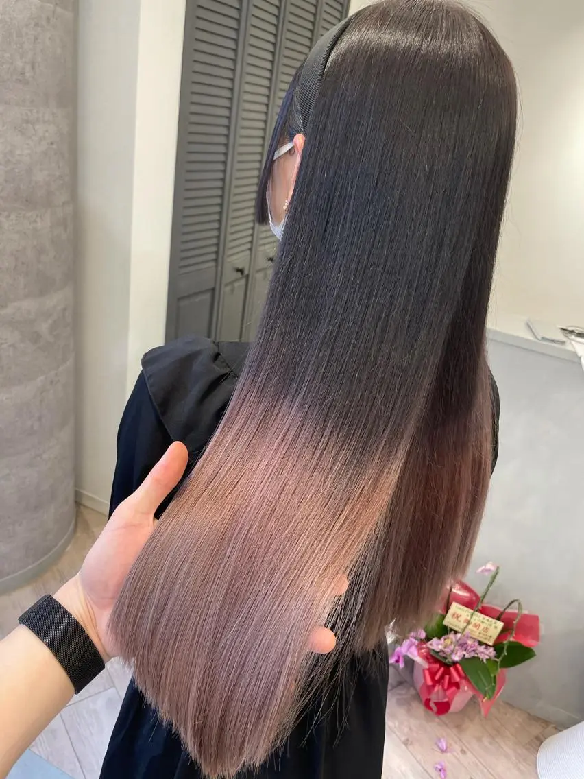 ロング ヘアカラー Loob.TOKYO MIYA🌈のヘアスタイル