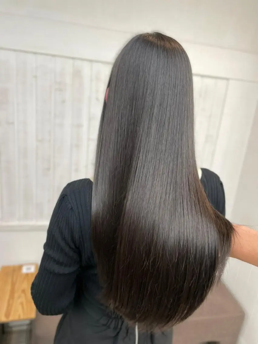 ロング パーマ カラー ヘアアレンジ バレイヤージュ ブリーチ ケアブリーチ ダブルカラー イヤリングカラー カット ヘアカラー トリートメント ヘアセット 初めでも安心🌟 newi町田✂のヘアスタイル
