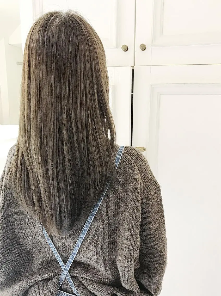 ロング Neolive caffのヘアスタイル