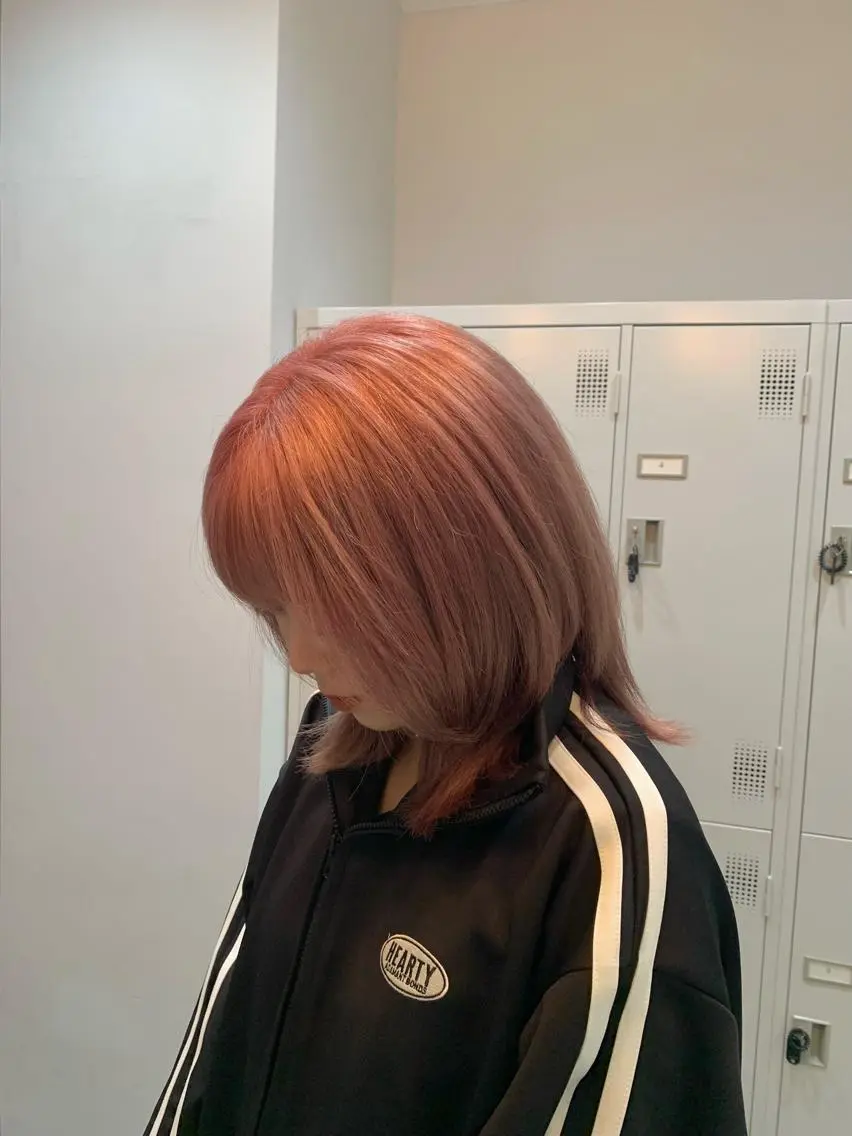 ミディアム カラー ベージュカラー ピンクカラー ピンクベージュ カット ヘアカラー トリートメント little 小濱彰太のヘアスタイル