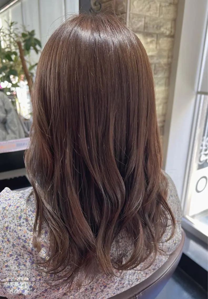 セミロング カラー 透明感カラー ラベンダーカラー ヘアカラー トリートメント 艶髪 ♡Tomiyaのヘアスタイル