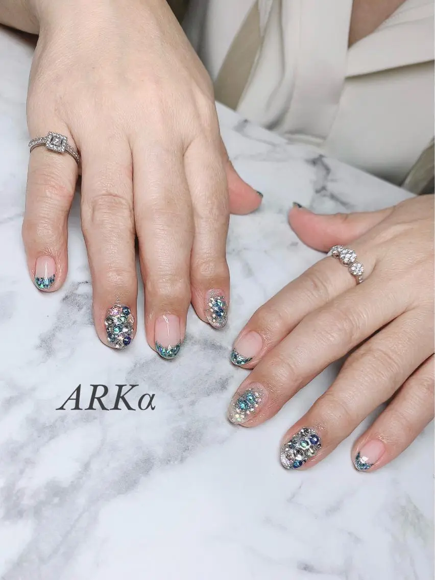 ミディアム ネイル ハンドネイル Nailsalon ARKαのネイルデザイン