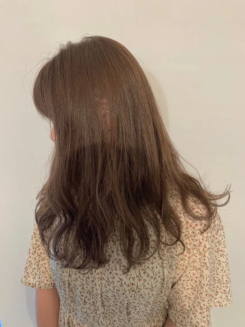 ロング カラー パーマ ヘアアレンジ アディクシーカラー ブリーチ 加藤 綾華のヘアスタイル