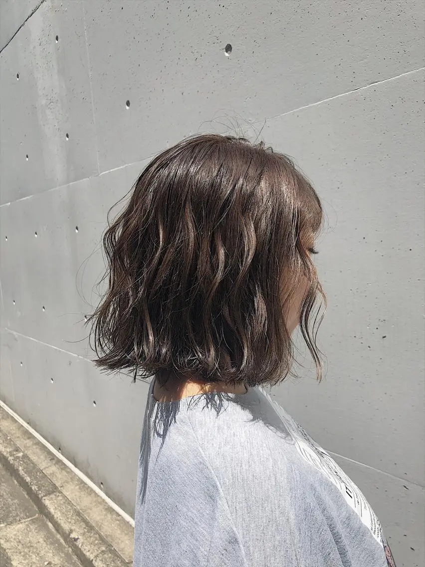 ショート カラー ヘアアレンジ Flamme Annaのヘアスタイル