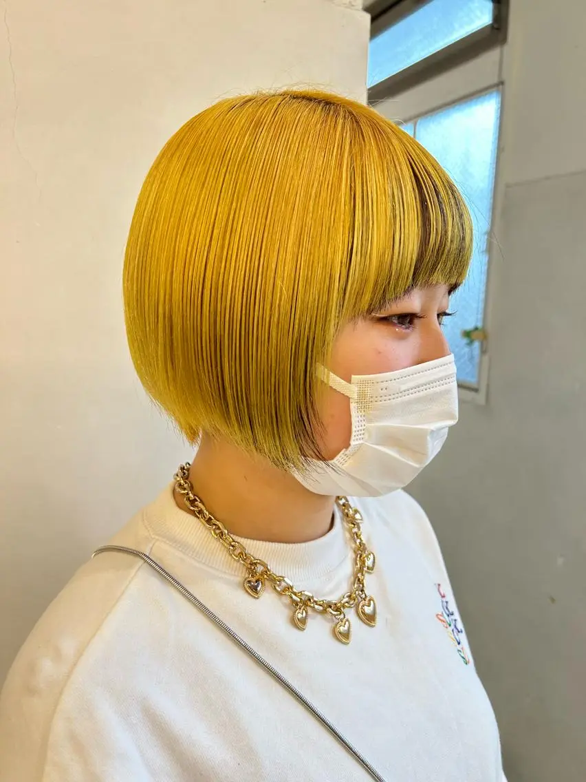 ショート ヘアカラー ゆうき あすかのヘアスタイル