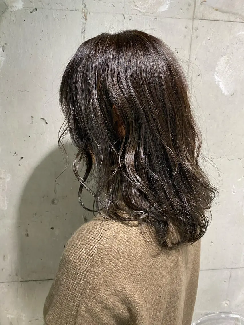 ミディアム カラー パーマ ヘアアレンジ メンズ キッズ ネイル マツエク・マツパ グレージュ 当日予約⭕️ JUNYAのヘアスタイル