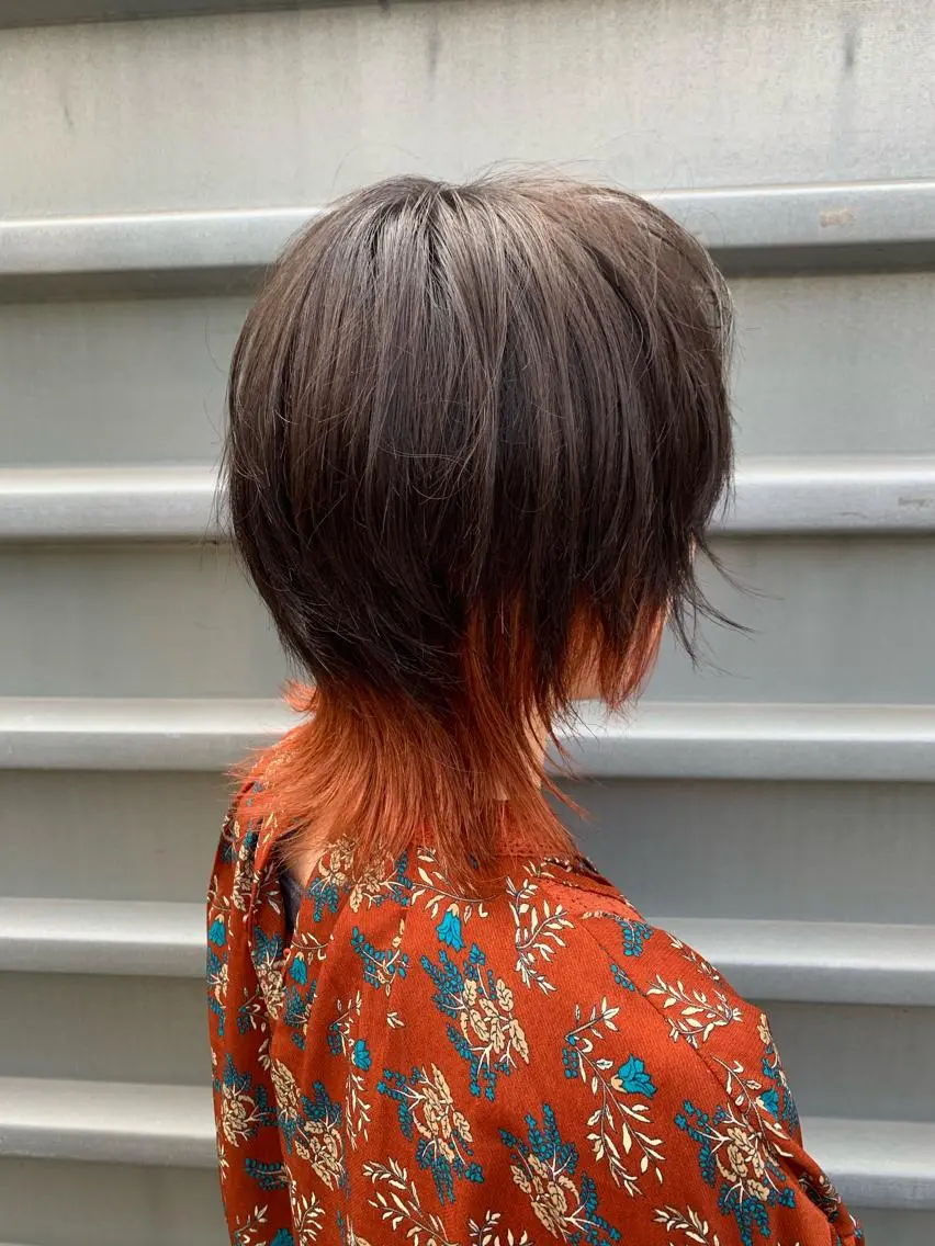 ミディアム ウルフカット 髪質改善🌈 tomomiのヘアスタイル