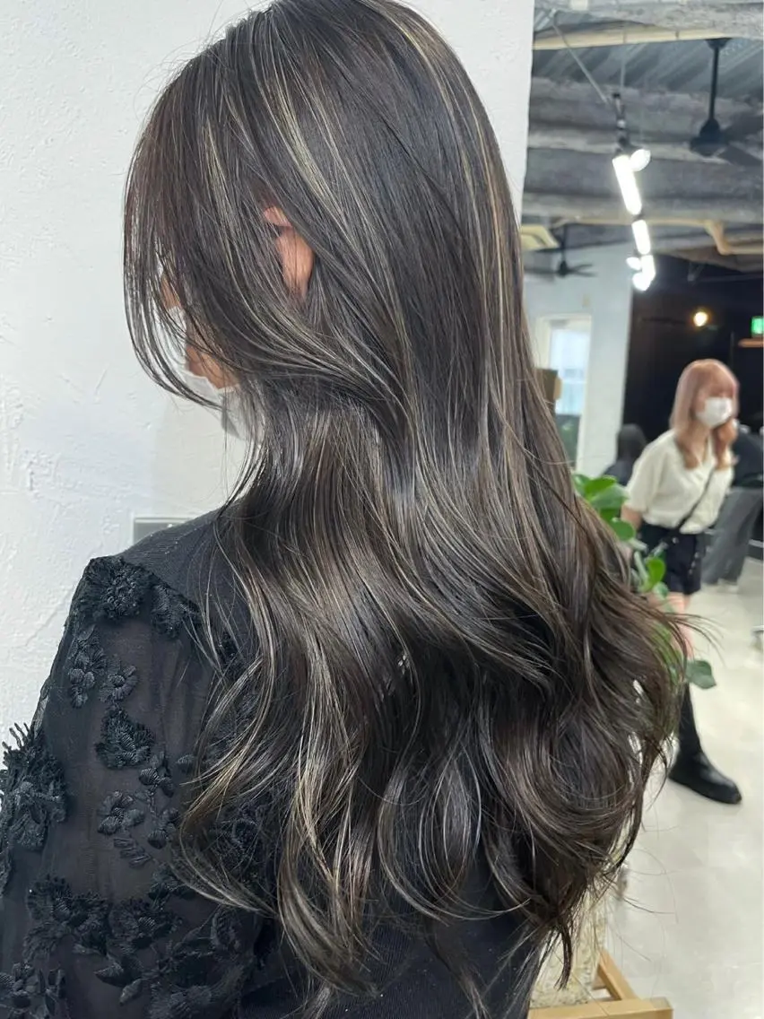 ロング カラー 🧸艶々韓国ヘア 🧁mizunaのヘアスタイル