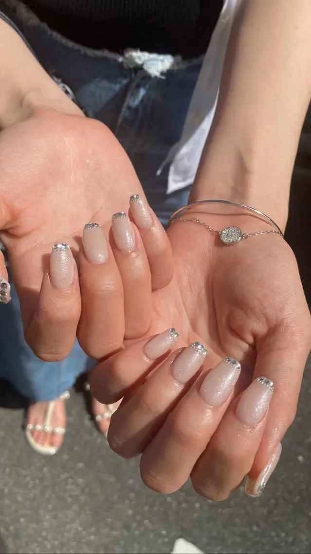 ミディアム カラー ネイル tetty nailsalonのネイルデザイン