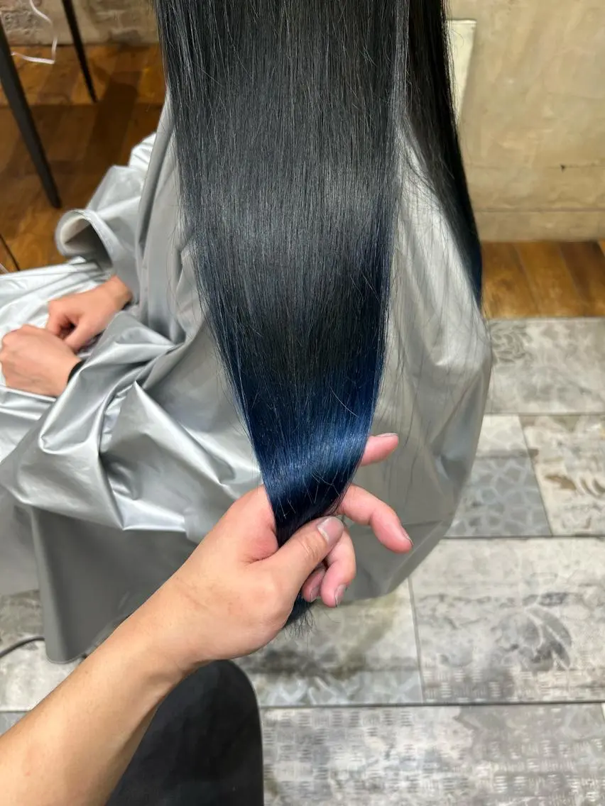 ロング カラー パーマ バレイヤージュ ブリーチ ケアブリーチ ダブルカラー ハイライトカラー カット ヘアカラー 縮毛矯正 トリートメント 銀座✨レイヤーカット 顔まわり/坂本亜裟海のヘアスタイル
