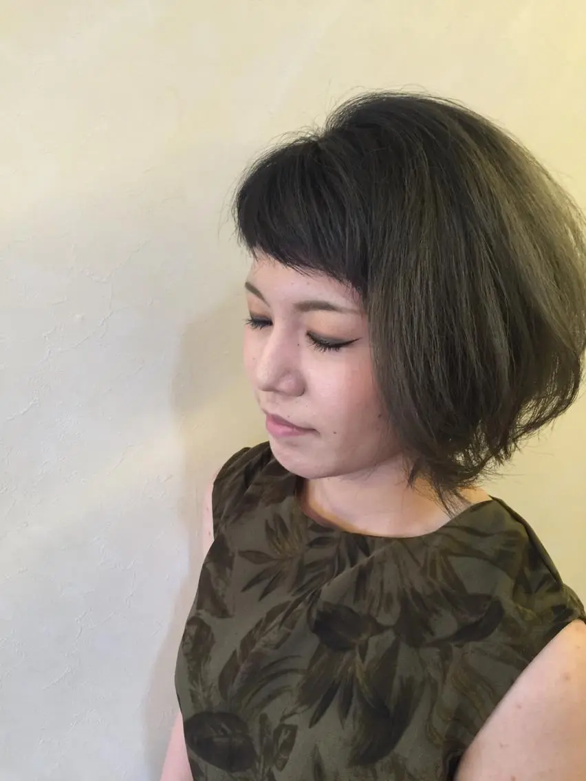 ミディアム カラー ブリーチ ダブルカラー イルミナカラー 🌸スタイリスト 山浦美恵のヘアスタイル