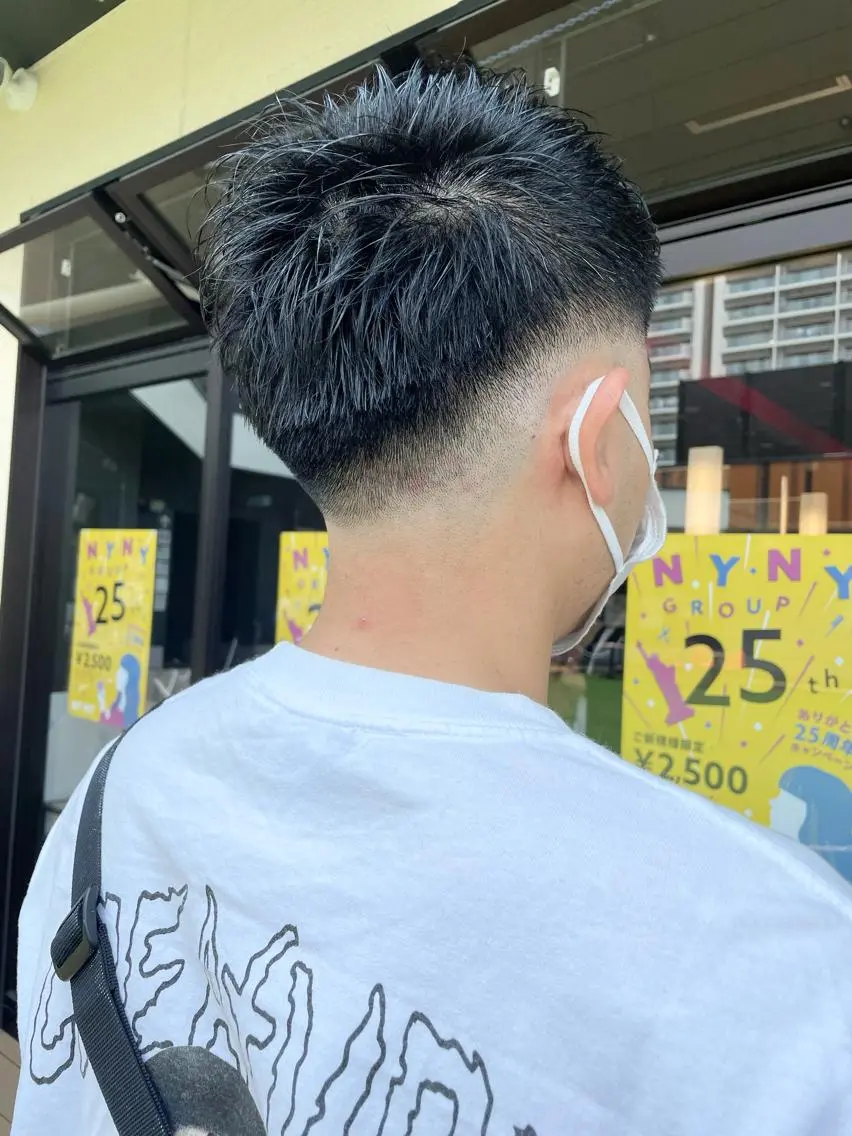 ショート メンズ フェードカット スキンフェード メンズヘア特化 崎田 成人のヘアスタイル