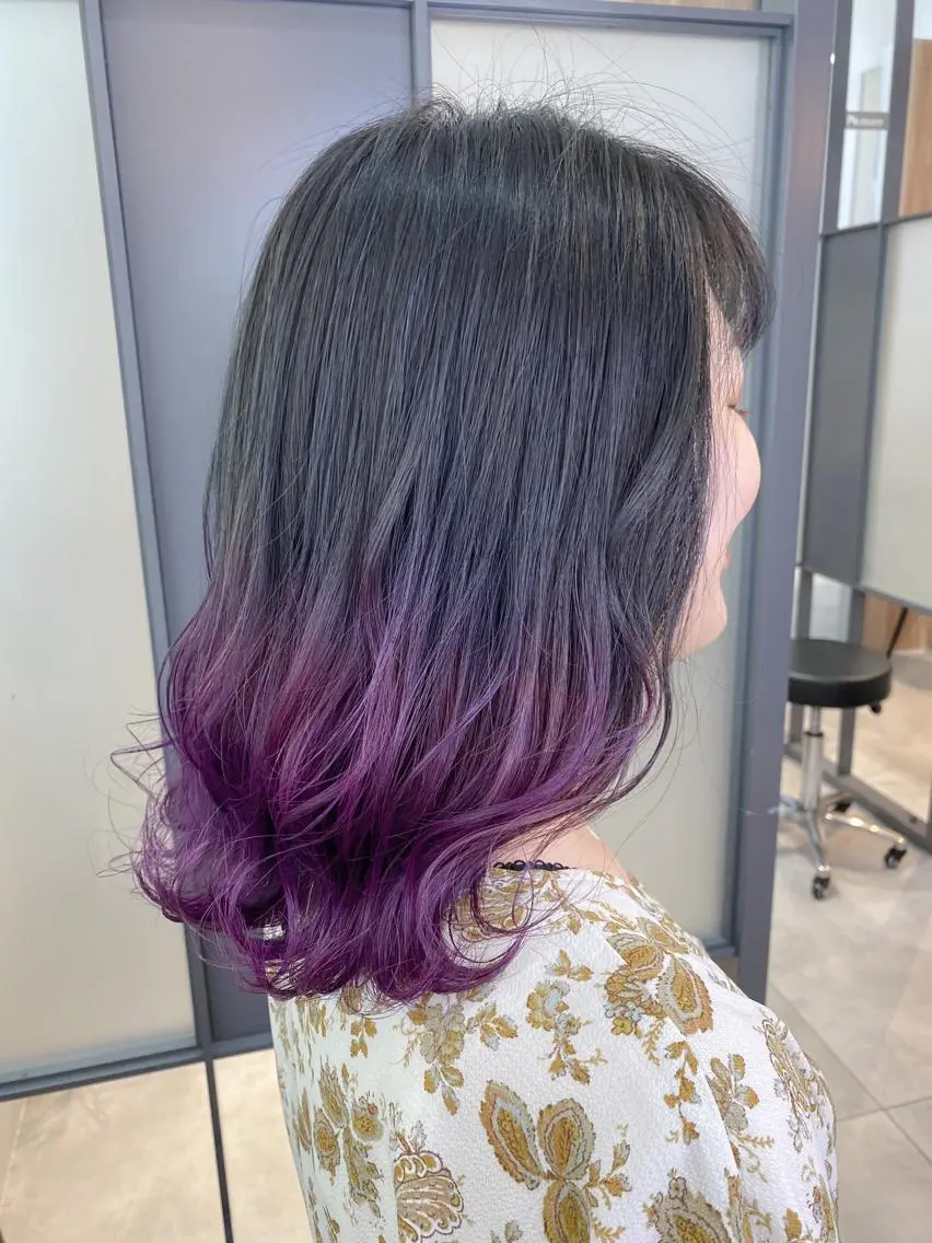 ミディアム カラー ブルーカラー グラデーションカラー 【透明感、艶髪】西村 有司のヘアスタイル
