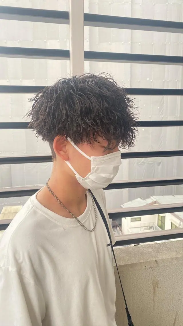 ショート メンズ パーマ/レイヤー 🐯ヒョウガ🐯のヘアスタイル