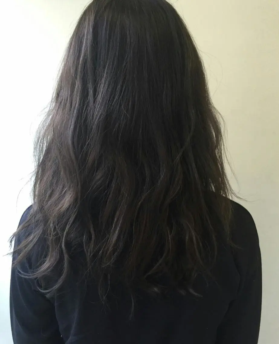ロング カラー セミロング アッシュ ダークアッシュ ダークグレー 100%髪質改善特化 TRUNSのヘアスタイル