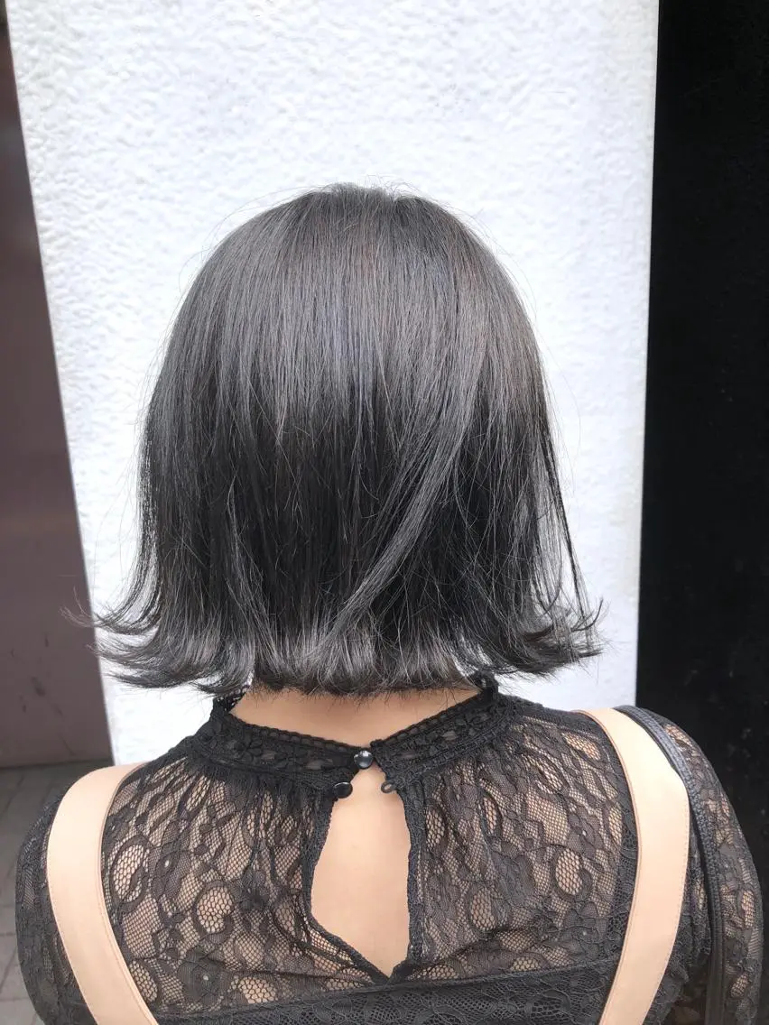 ミディアム カラー 黒髪 100%髪質改善特化 TRUNSのヘアスタイル