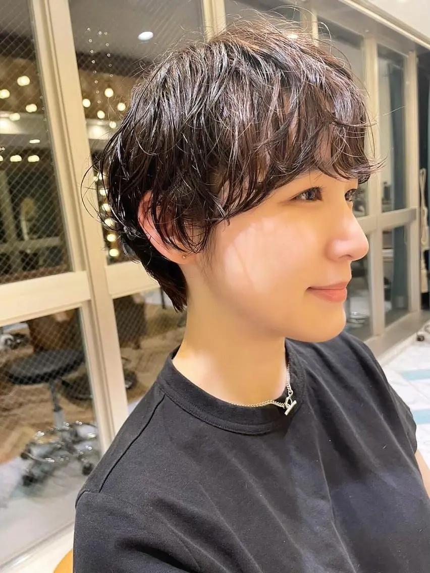 ショート 似合わせカット 小顔カット トリートメント カット パーマ トリートメント ヘアセット ショート/縮毛矯正 紺野紘三のヘアスタイル