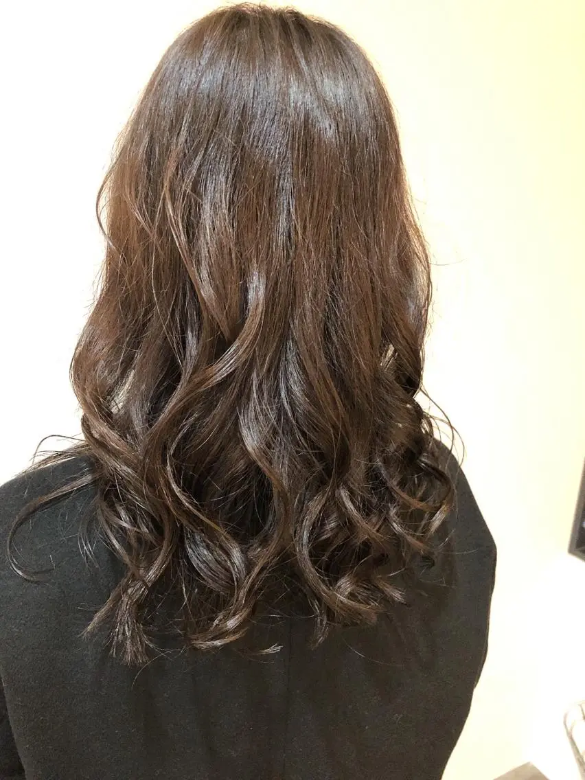 セミロング カラー ヘアアレンジ トップスタイリスト 🧸中島梨穂🧸のヘアスタイル