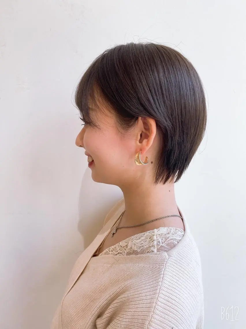 ショート 美髪矯正透明感カラー 江川 和輝のヘアスタイル