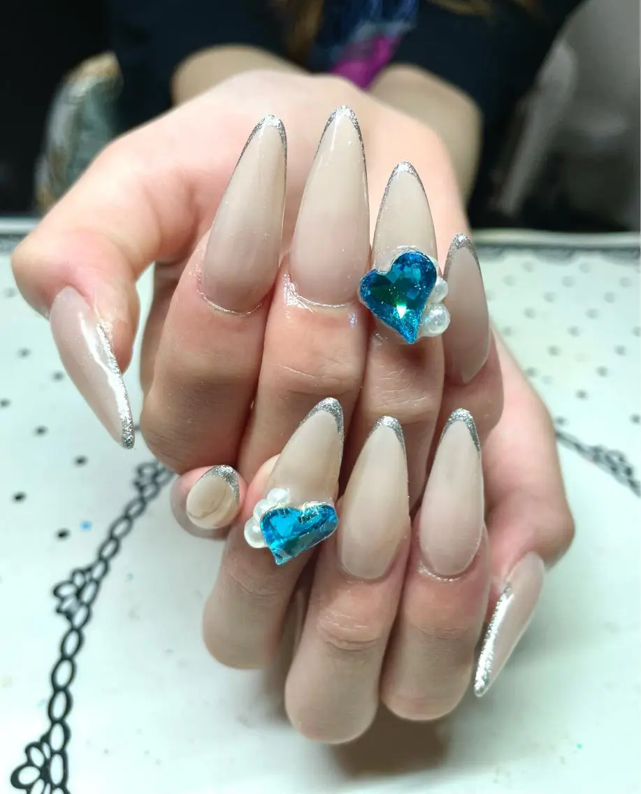 ネイル ブルー ハート 持ち込み nailist cocoのネイルデザイン