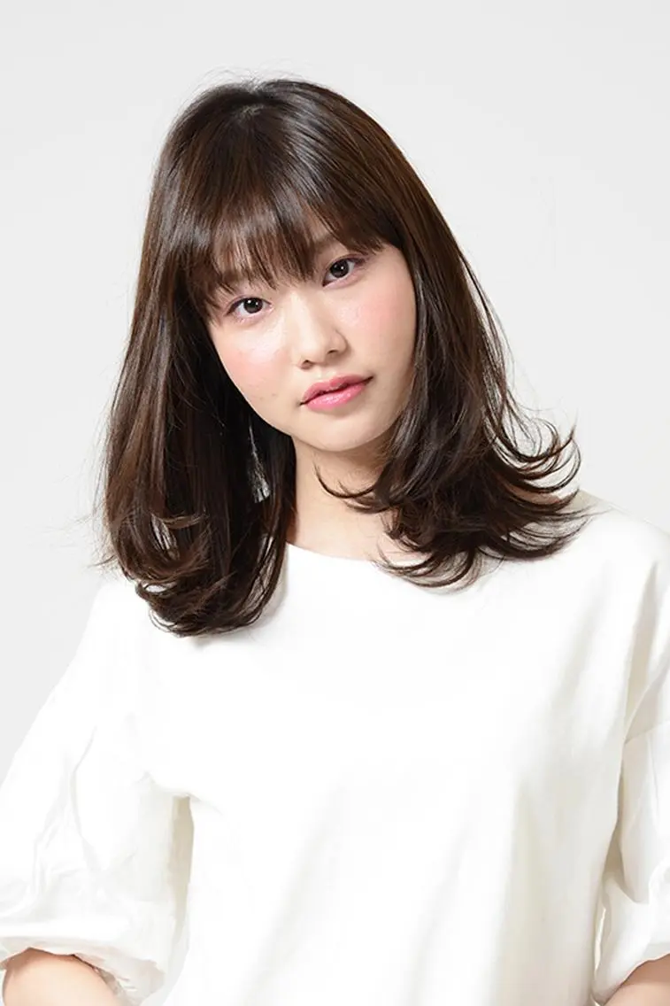 カラー 高岡 杏実のヘアスタイル