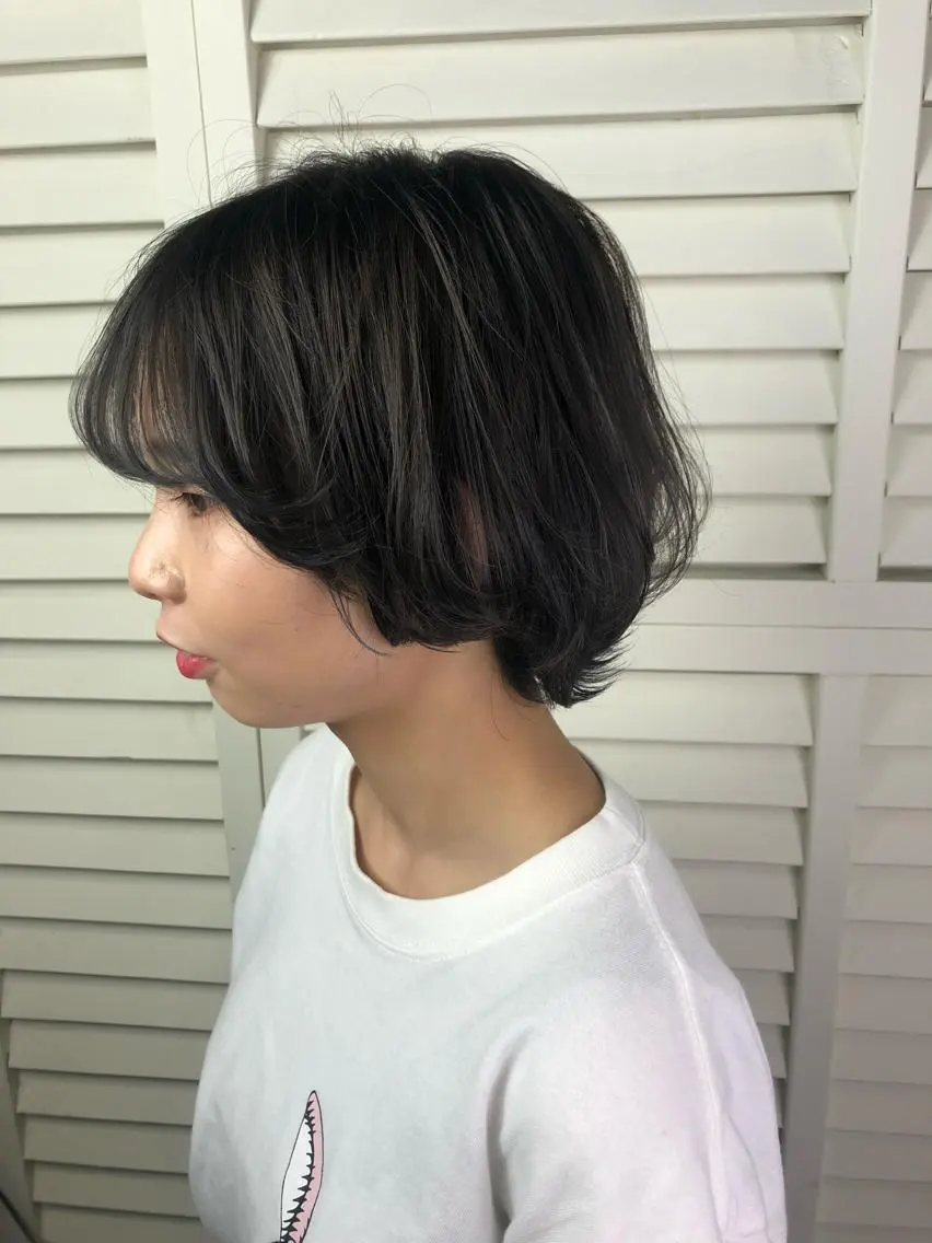 ショート カラー ショートヘア ウルフカット せこぐち まいのヘアスタイル