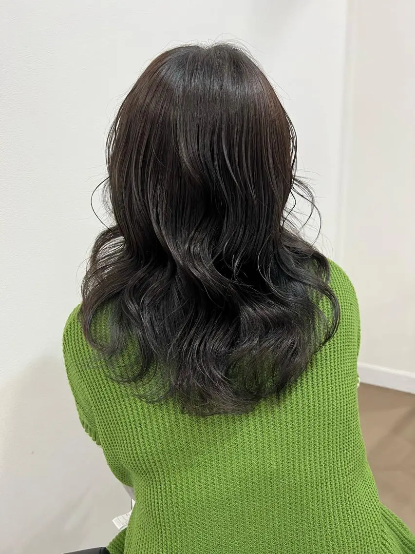 ミディアム カラー ダブルカラー ハイライトカラー イルミナカラー 顔まわりレイヤー ハイライト 神戸ボブ✂️ ioe三宮/田 伸佳のヘアスタイル