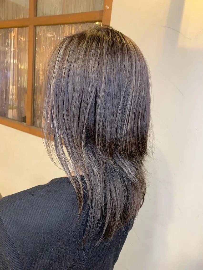 セミロング 髪質改善 艶髪🔵フセナオヤのヘアスタイル