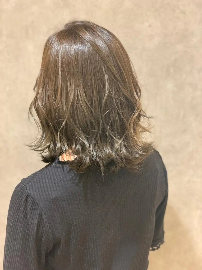ミディアム カラー カット ヘアカラー ショート／透明感 カラー加治竜汰💡のヘアスタイル