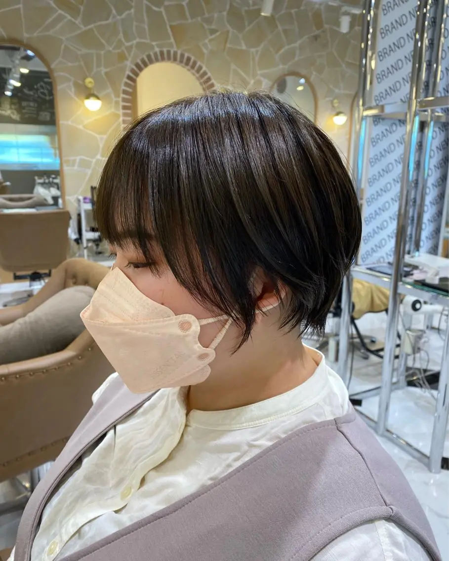 ショート ショートヘア 縮毛矯正 坂井 茅聖のヘアスタイル
