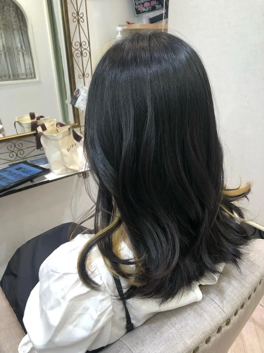ロング カット ヘアカラー MYA 🤍kanaのヘアスタイル