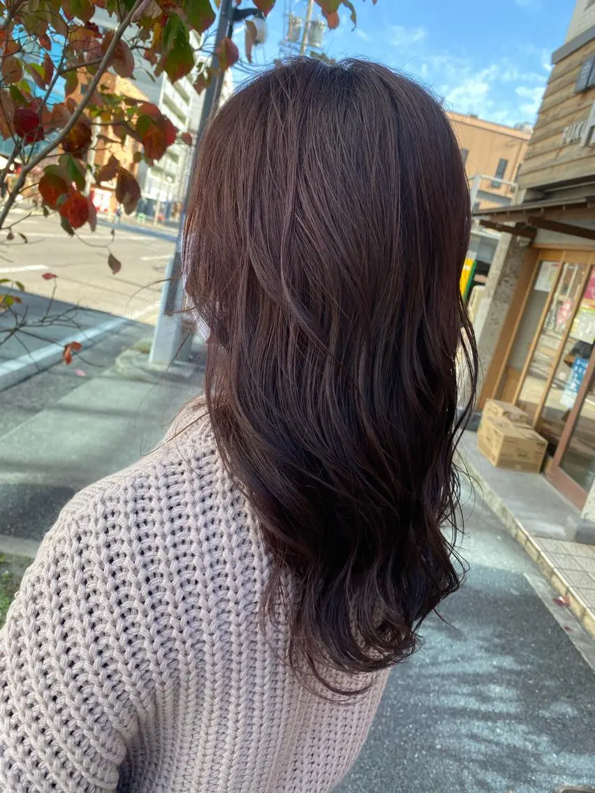 ロング カラー ボルドーカラー 透明感カラー イルミナカラー ヘアカラー トリートメント 🍀透明感抜群🍀/ ハイトーンカラーのヘアスタイル