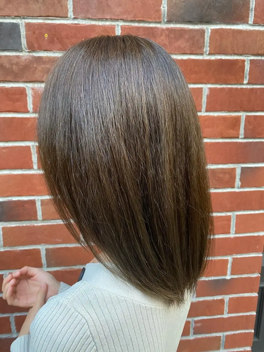 カラー & kuのヘアスタイル
