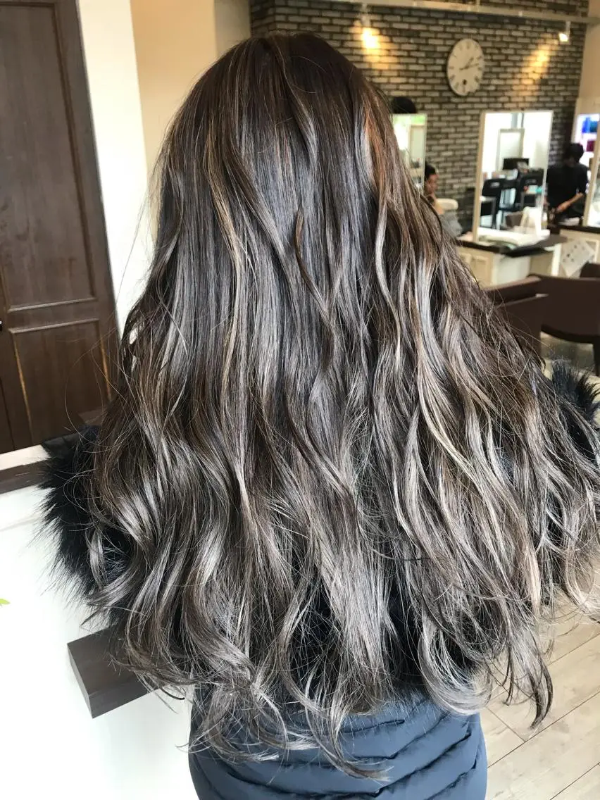カラー 透明感カラー ハイライトカラー ヘアカラー 似合わせ/ カラー.岡田友仁のヘアスタイル
