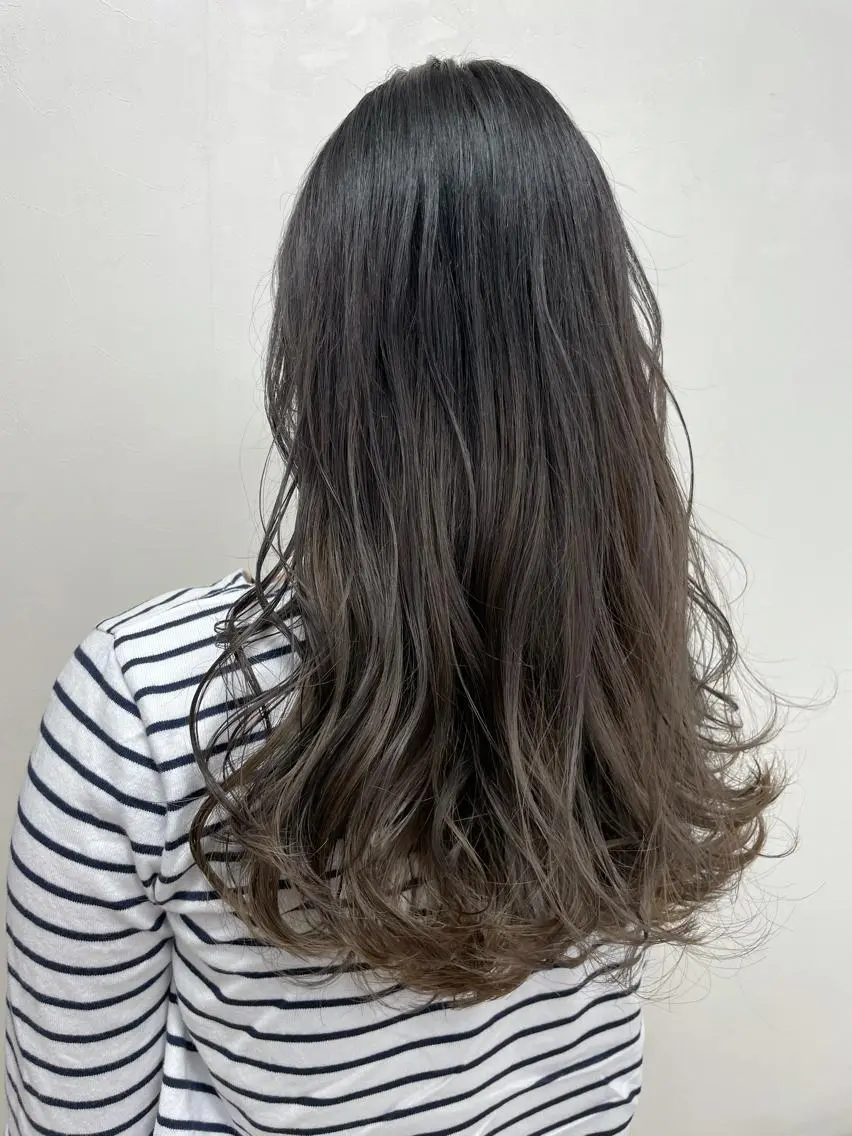ロング カラー カット ヘアカラー コレットヘアー 田中アヤノのヘアスタイル