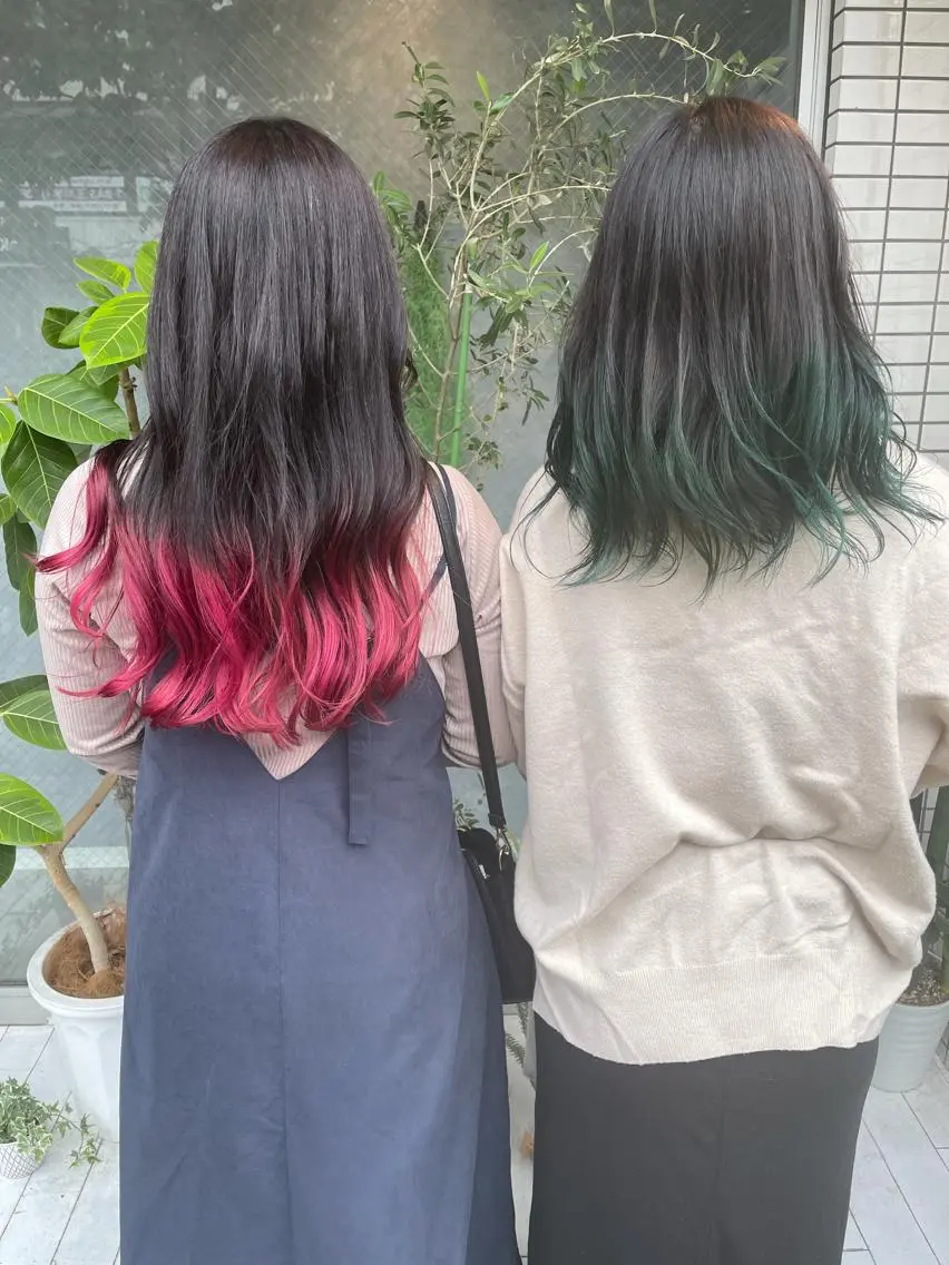 セミロング アートディレクター ワダヒサノリのヘアスタイル
