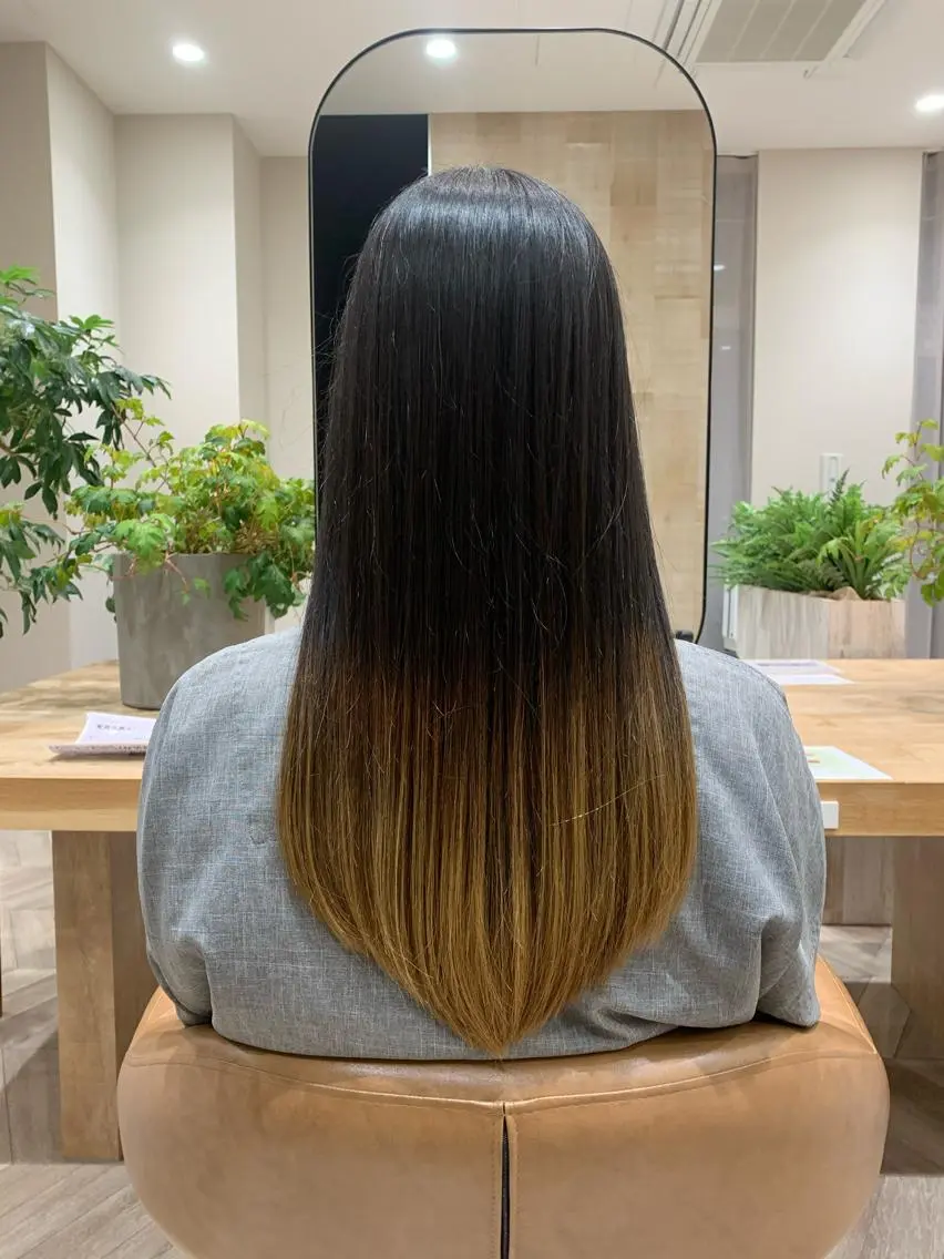 ロング 松村 知香のヘアスタイル