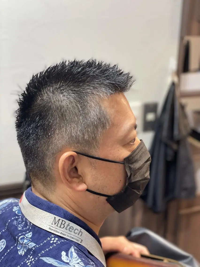 メンズ 佐藤 輪喜広のヘアスタイル