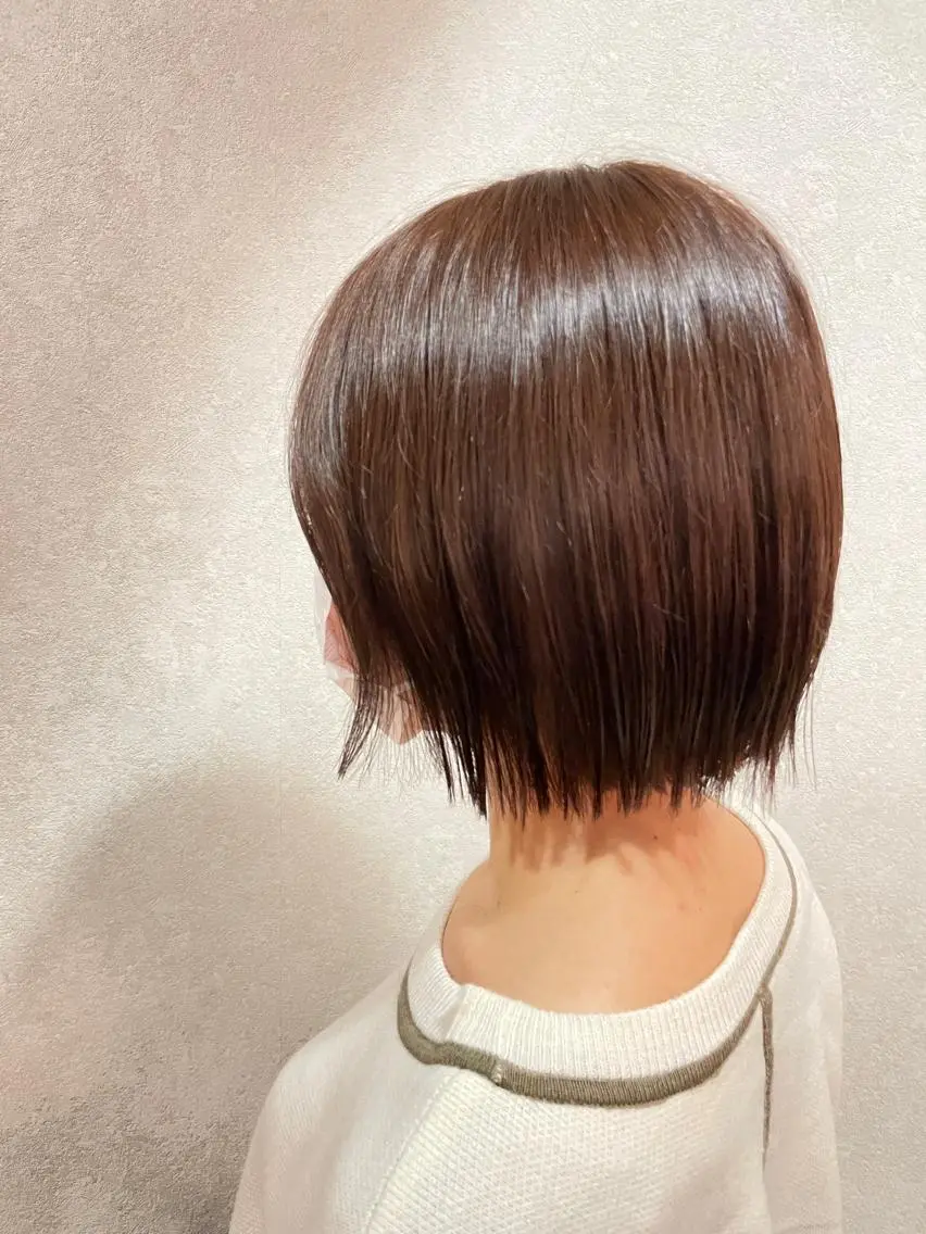ショート カラー ブラウンカラー ラベンダーカラー ラベンダーブラウン 切りっぱなしボブ/ 三瀬翔のヘアスタイル