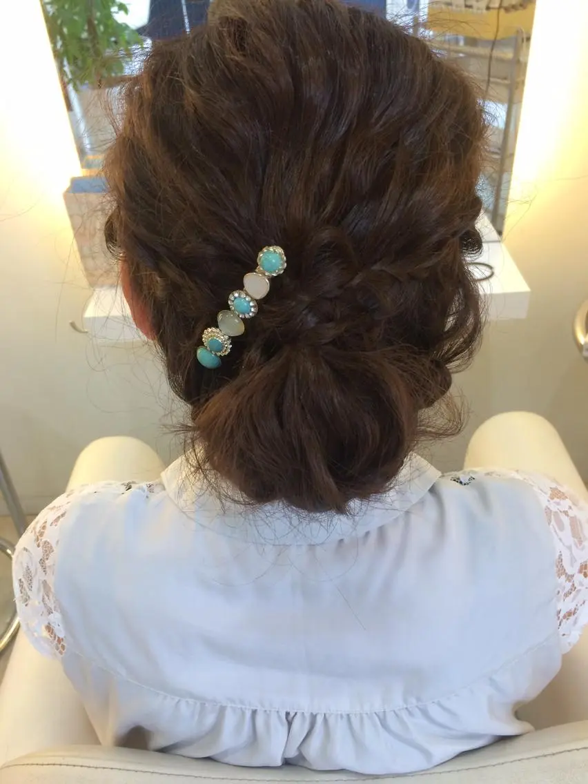 ミディアム ヘアセット 林 友美のヘアスタイル