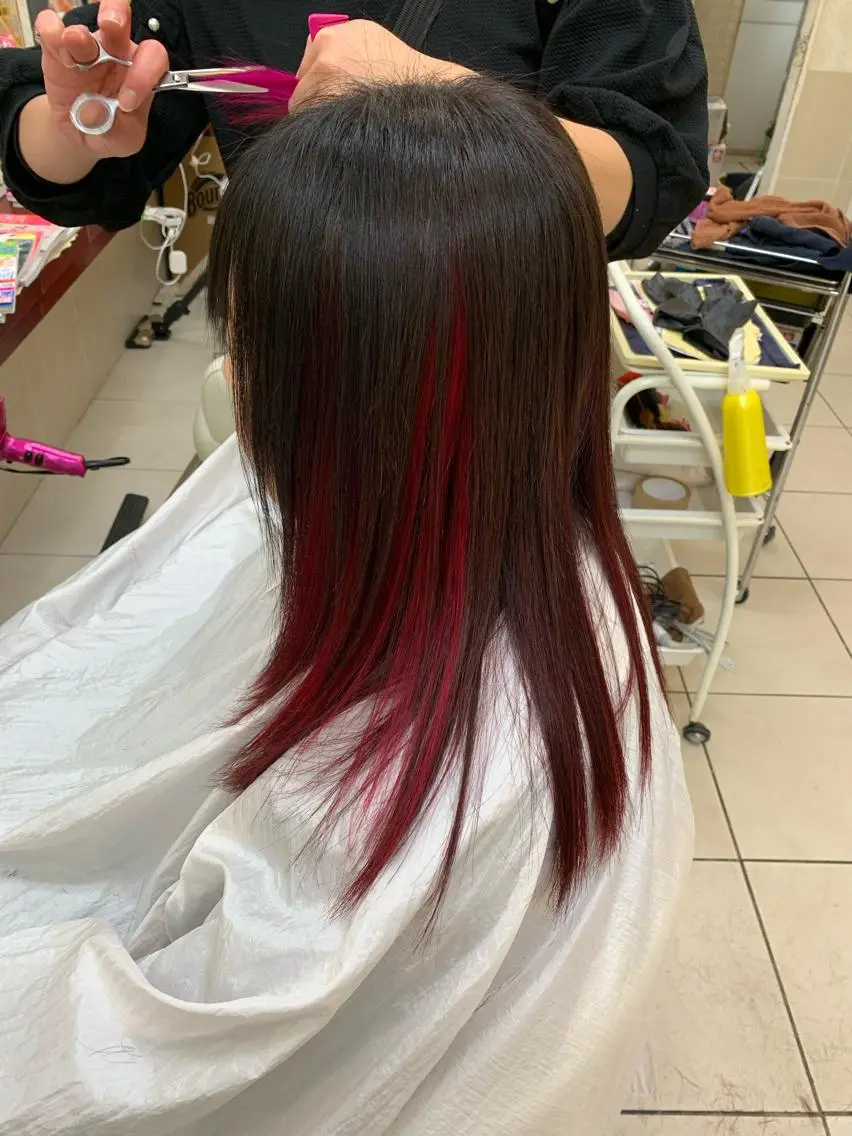 カラー インナーカラー 竹内 英明のヘアスタイル