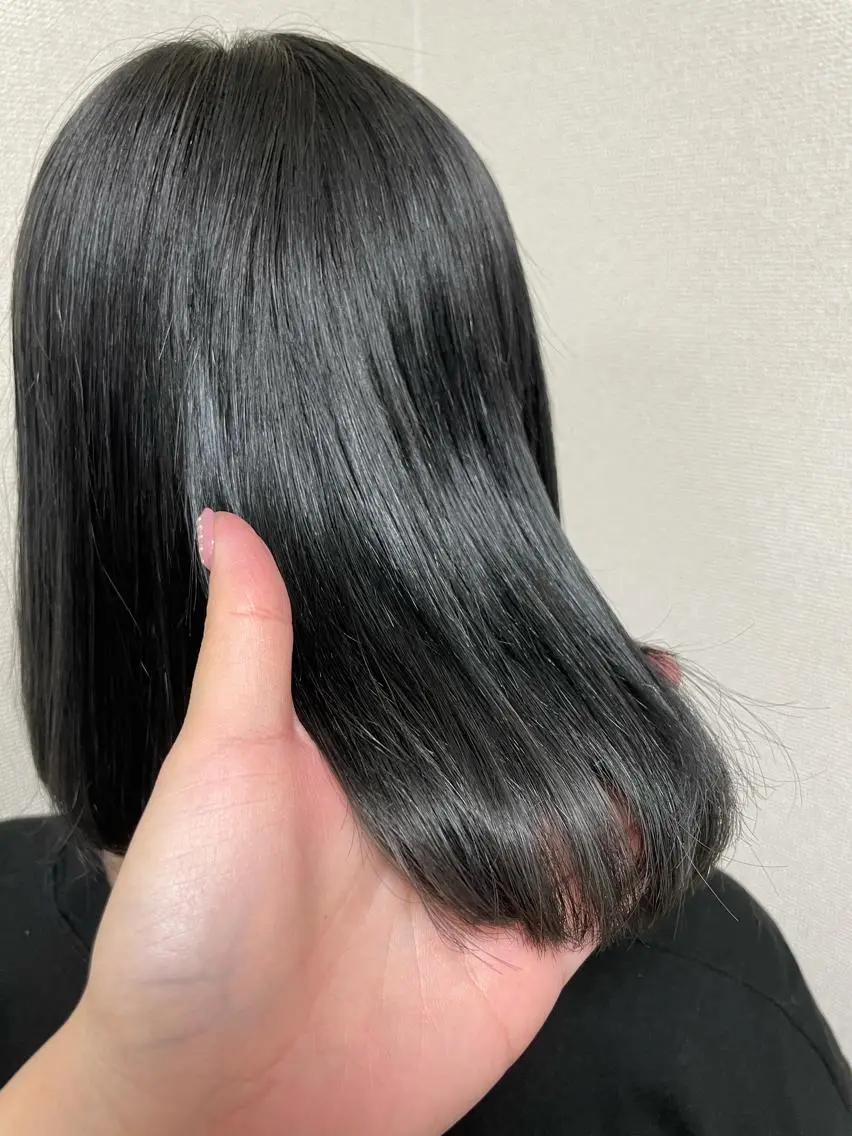 ミディアム 髪質改善お任せ ください♪ひとみのヘアスタイル