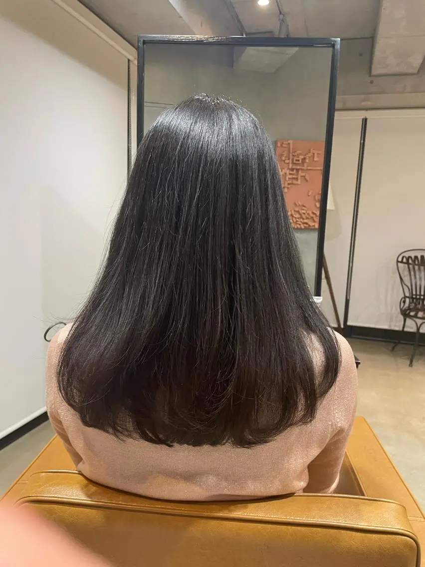 ロング レイヤーカット kana .のヘアスタイル