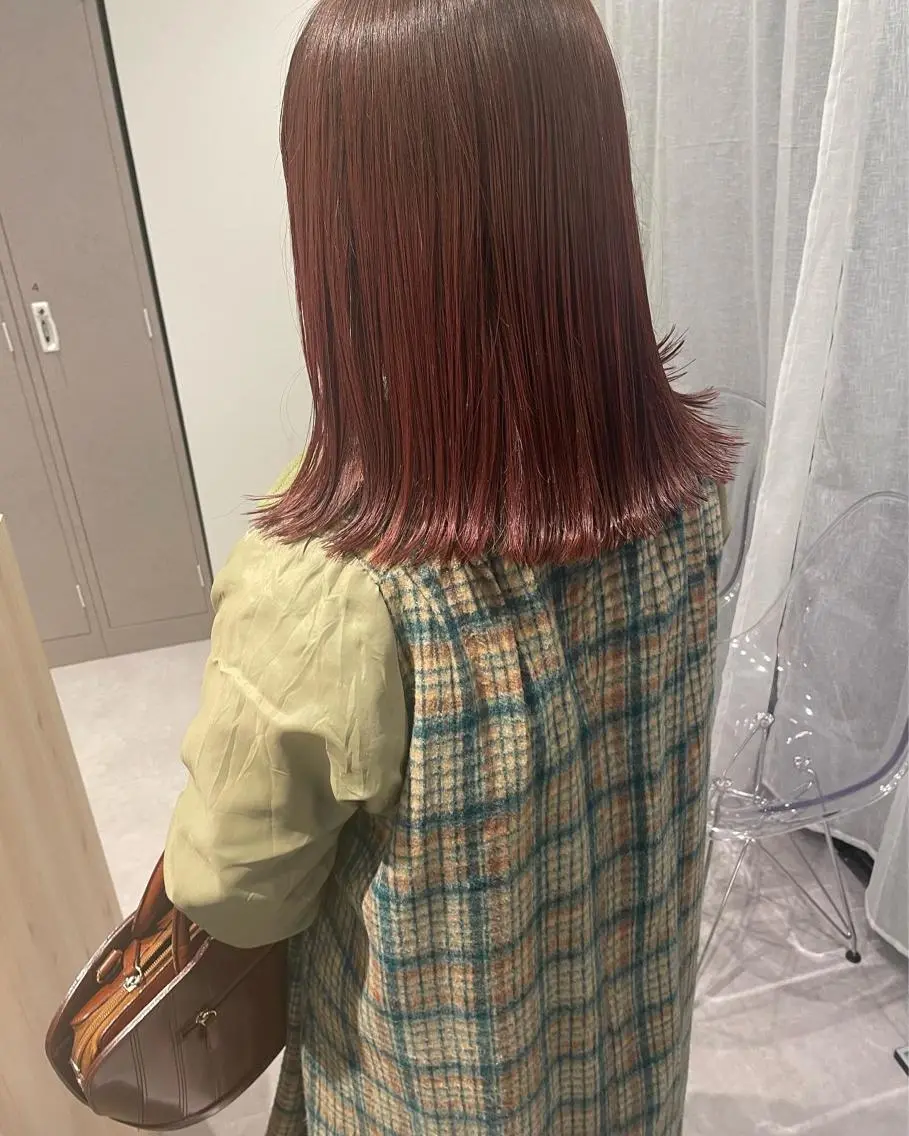 ミディアム カラー ayaka ［sou］のヘアスタイル