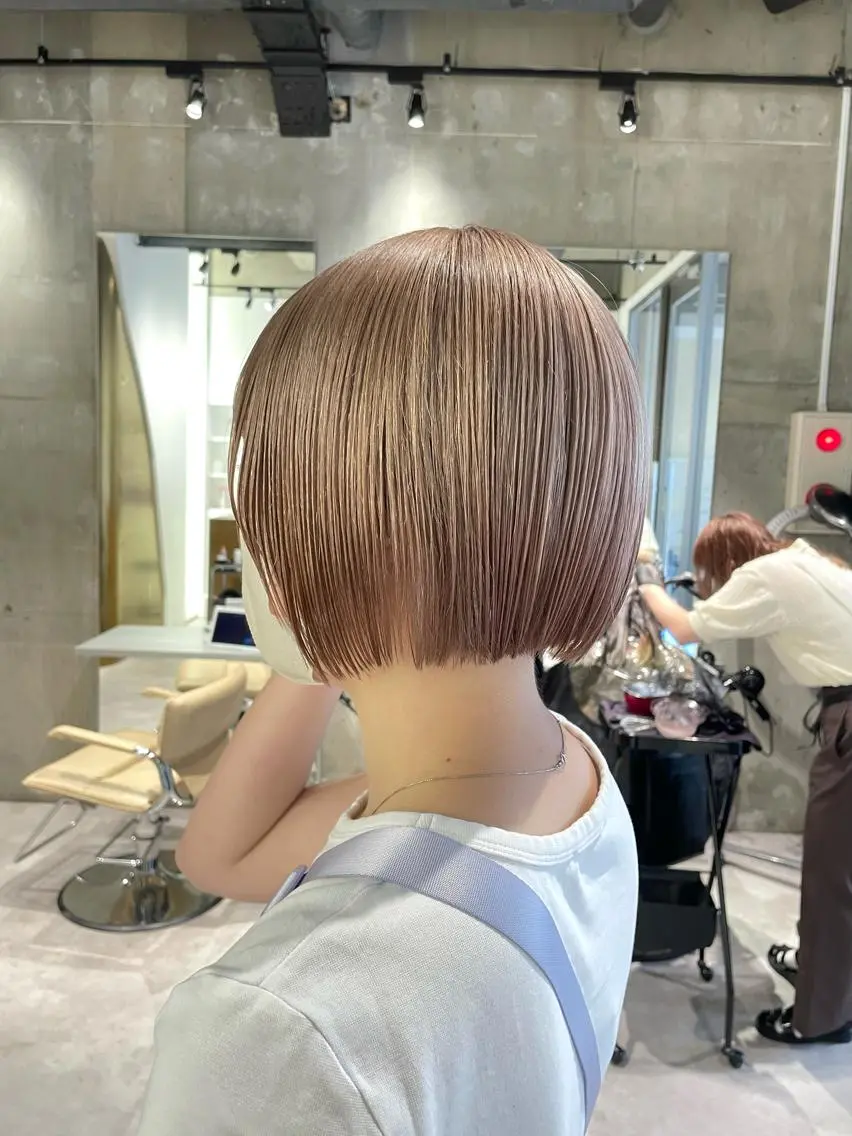 ショート カラー パーマ カット ヘアカラー トリートメント ☀️海外レイヤー 🇺🇸/ヒナコのヘアスタイル