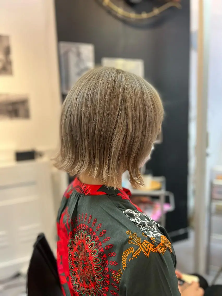 ミディアム カラー carre hair 店長 中園 武士のヘアスタイル